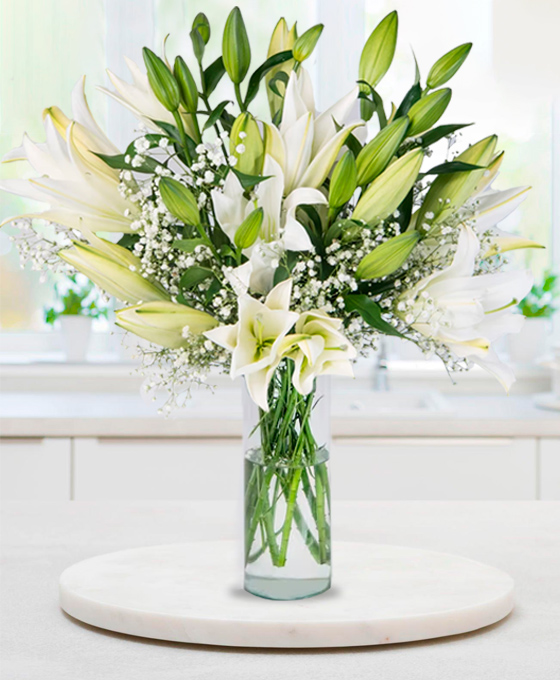 Ramo de liliums blancas